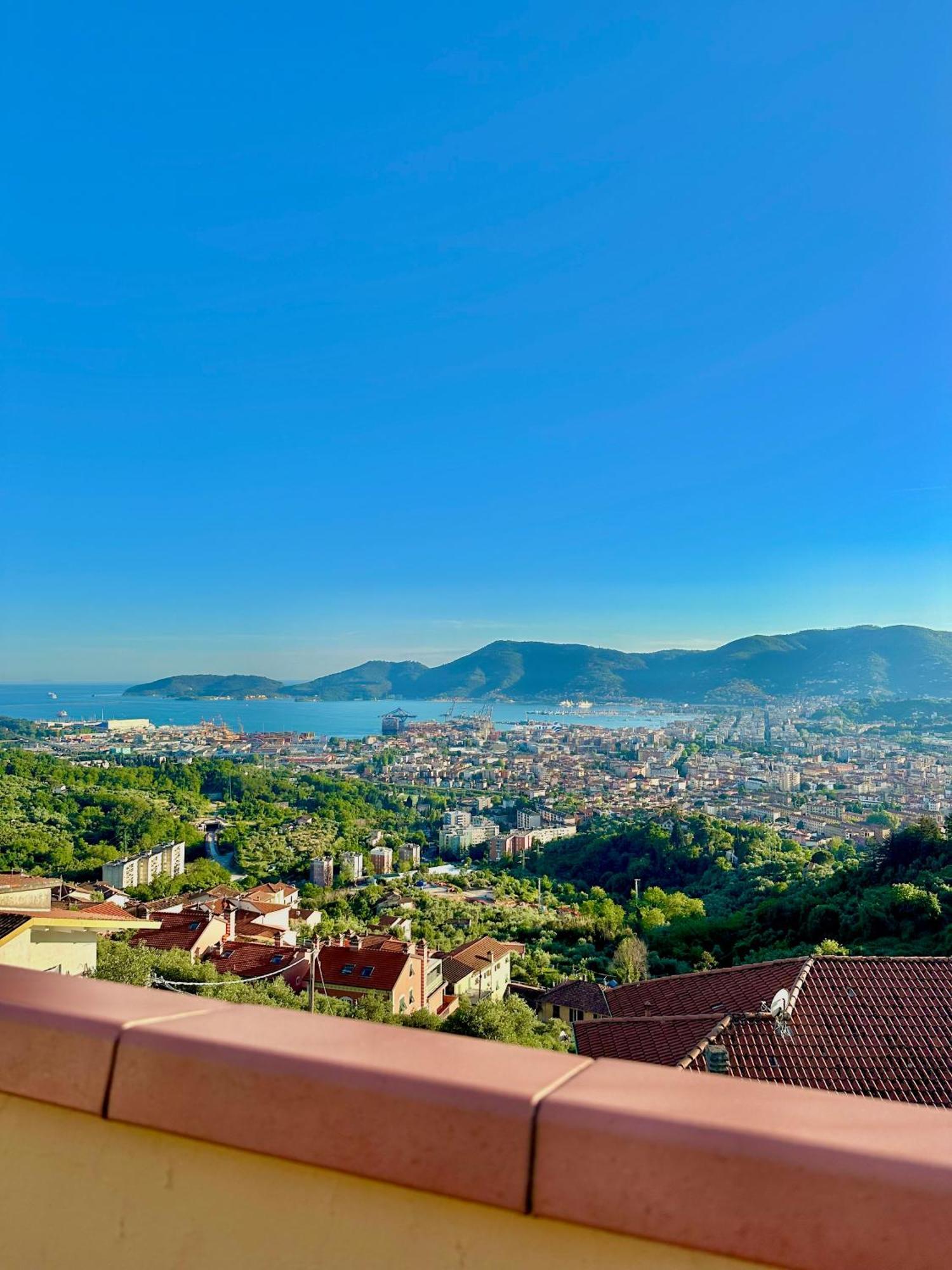 La Spezia Vezzano 5 Terre - Il Ciliegio Apartment Vezzano Ligure Ngoại thất bức ảnh